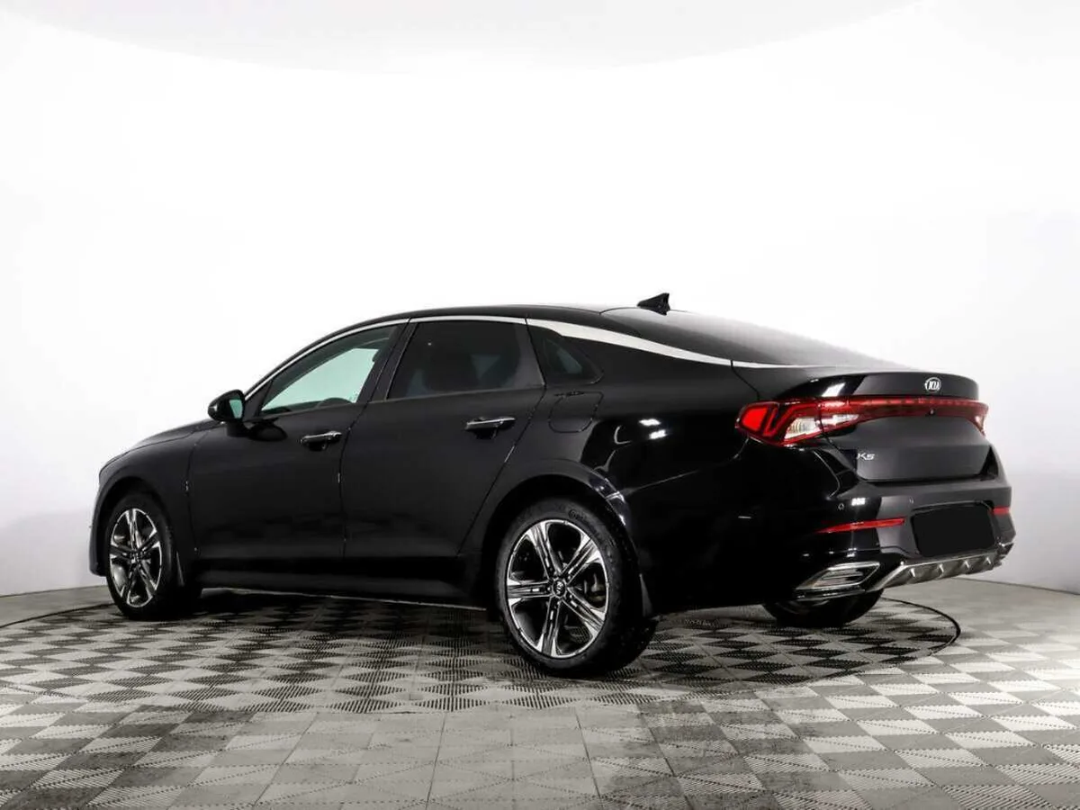 Kia K5
