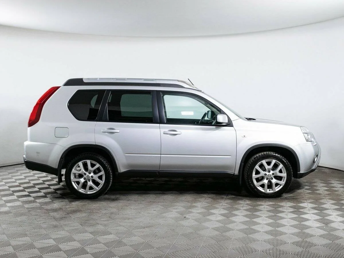 Nissan X Trail