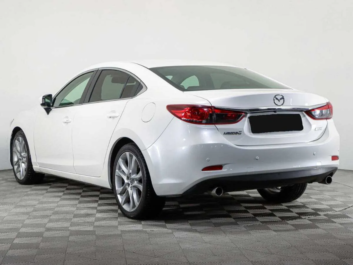 Mazda 6