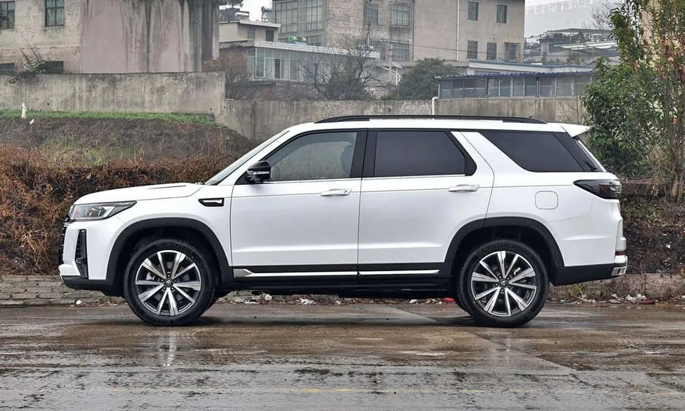 Changan CS95