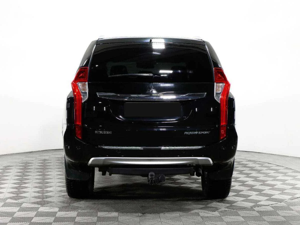 Mitsubishi Pajero Sport