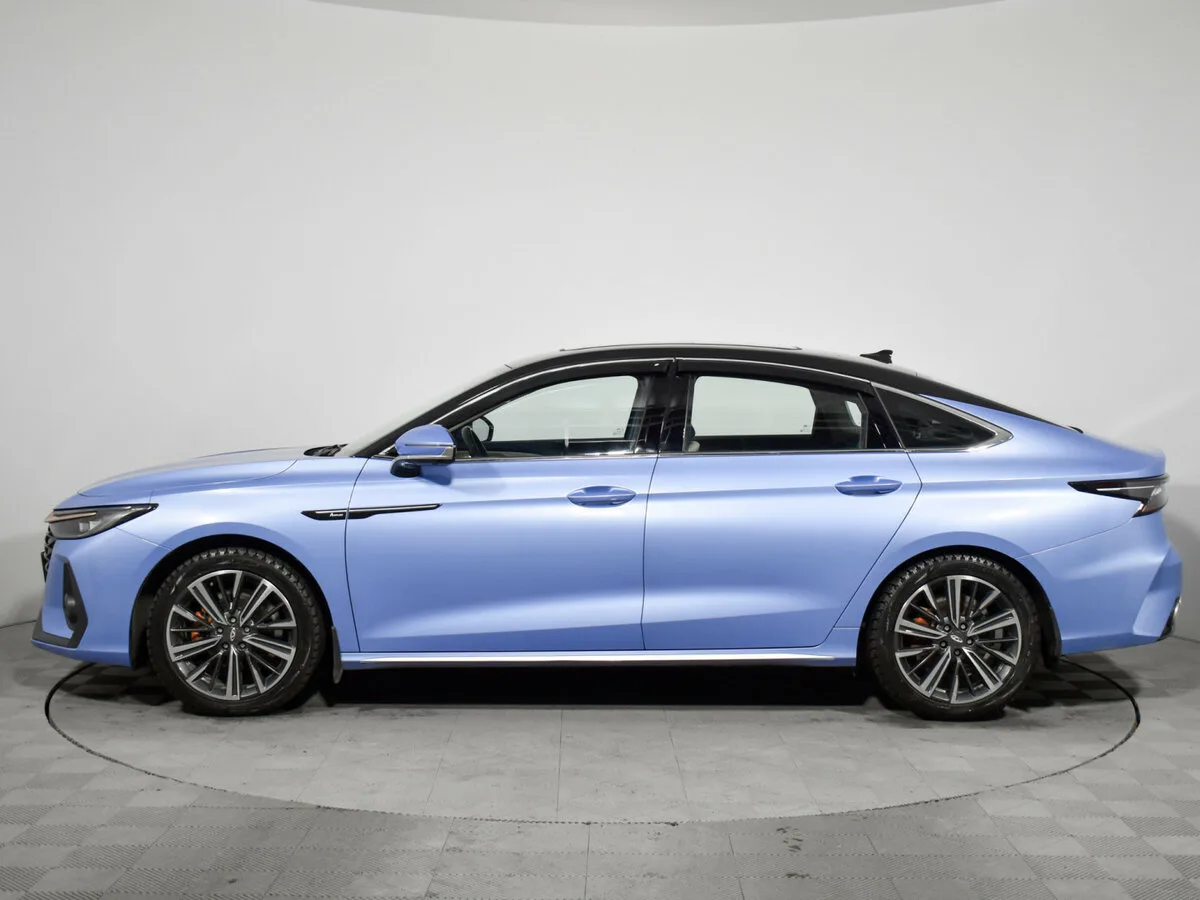 Chery Arrizo 8