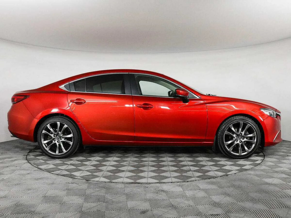 Mazda 6