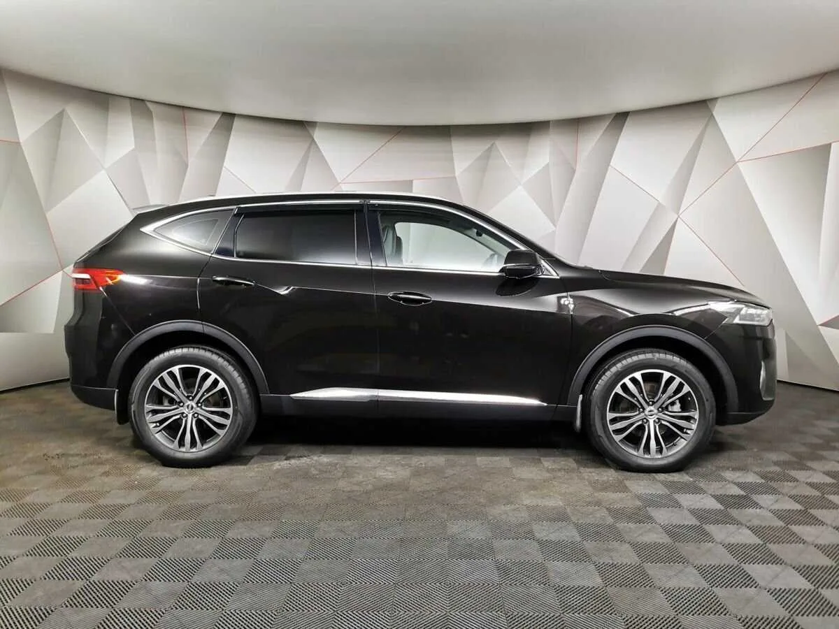 Haval F7