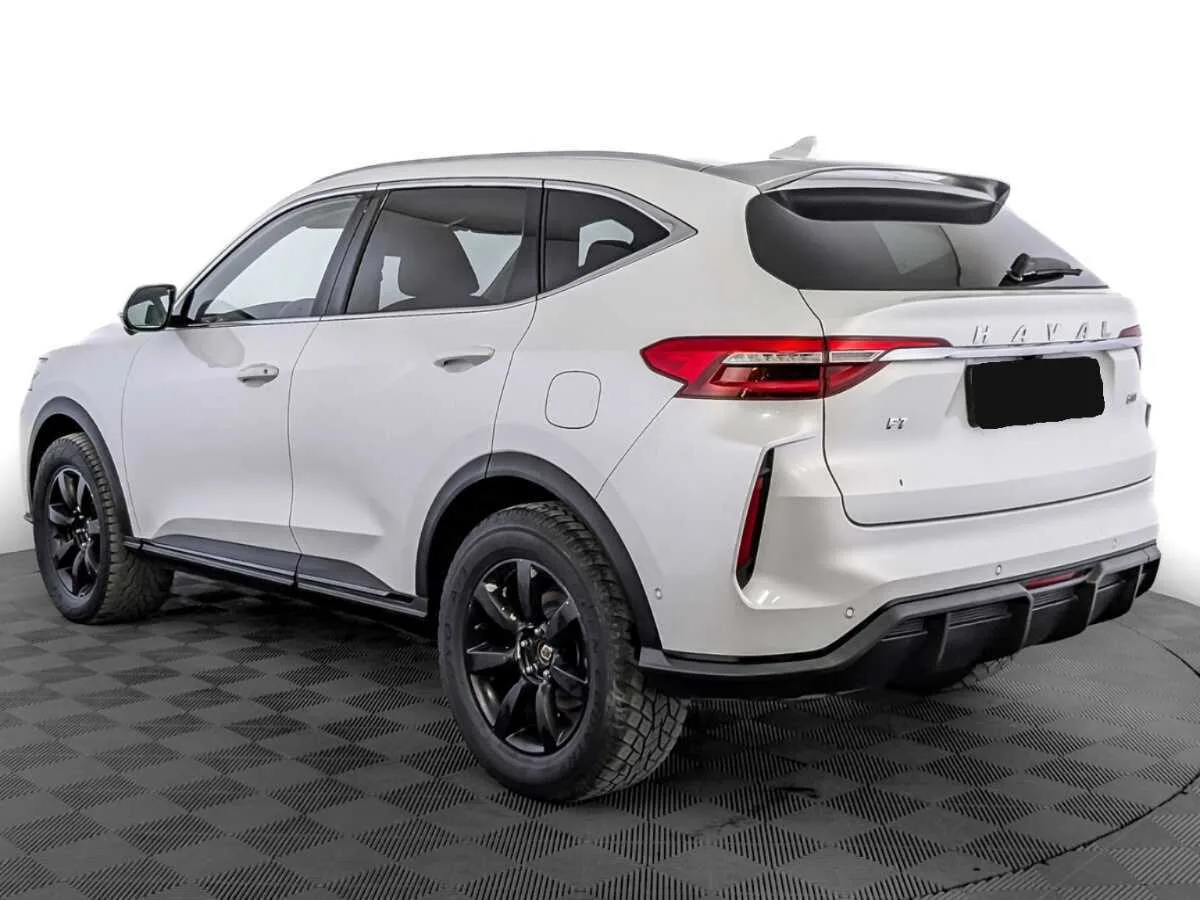 Haval F7