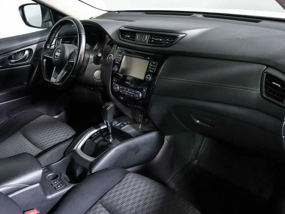 Nissan X Trail