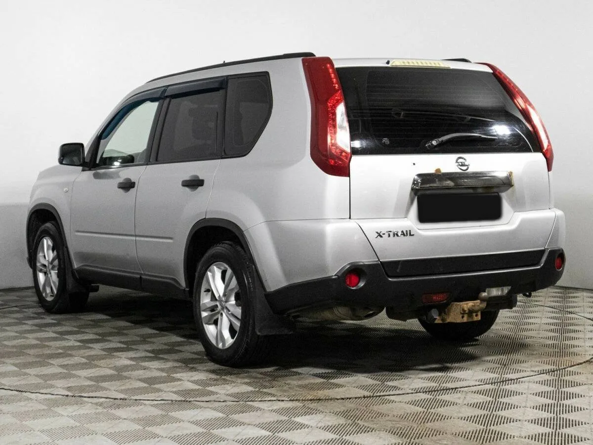 Nissan X Trail