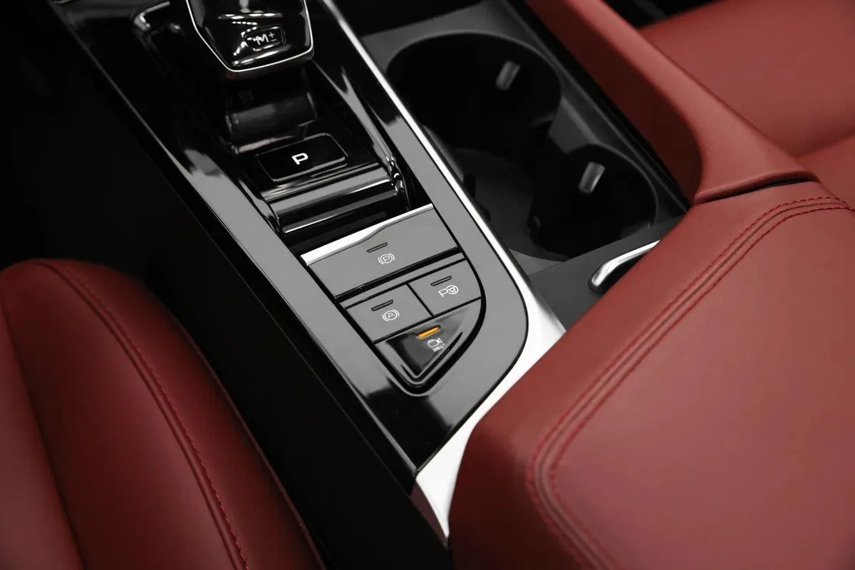 FAW Bestune B70