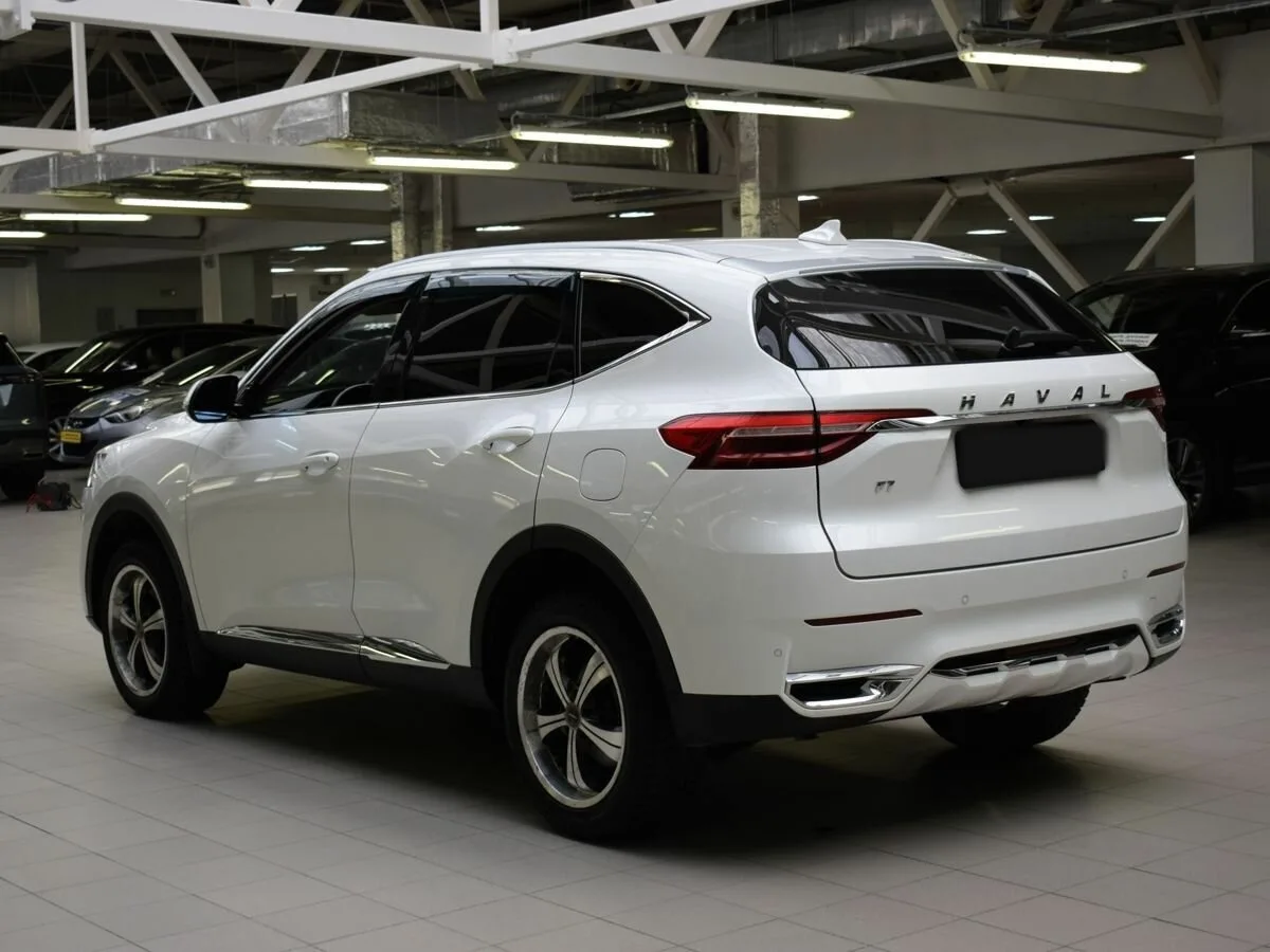 Haval F7