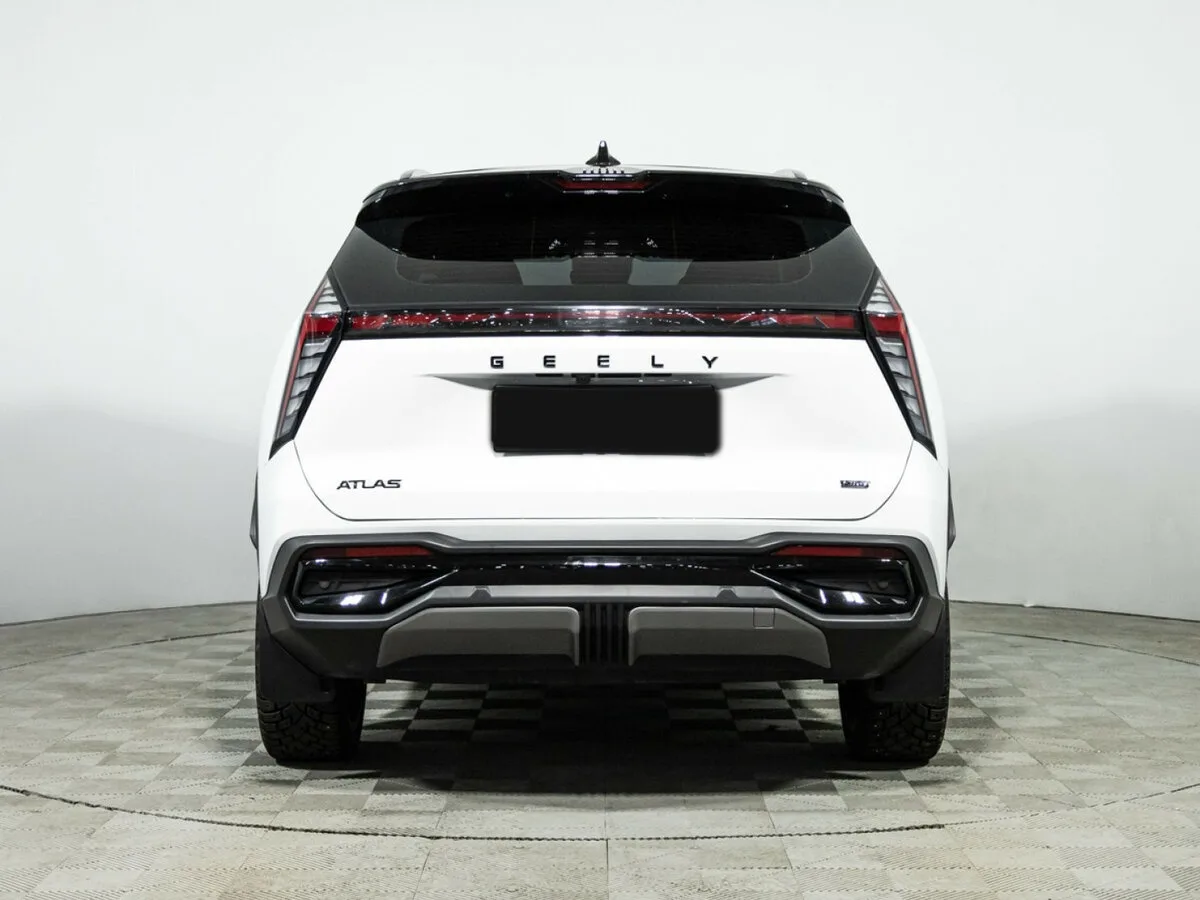 Geely Atlas