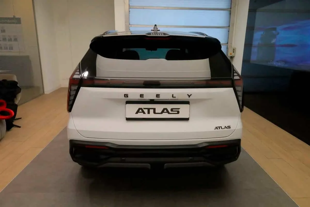 Geely Atlas