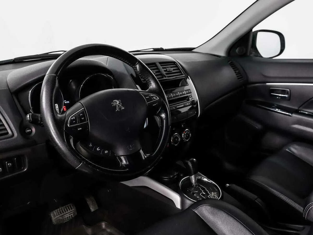 Peugeot 4008