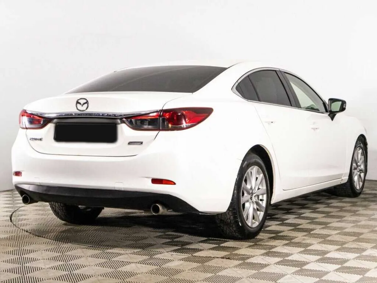 Mazda 6
