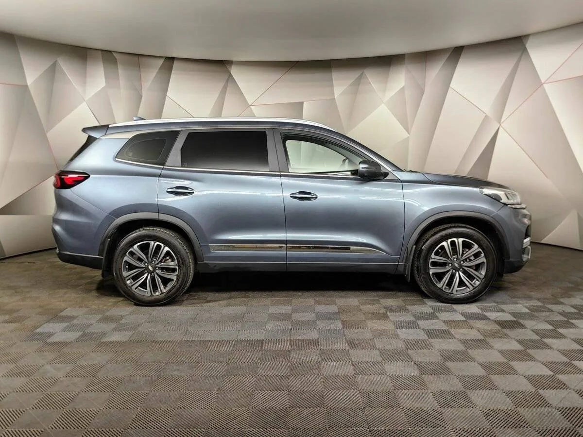 Chery Tiggo 8