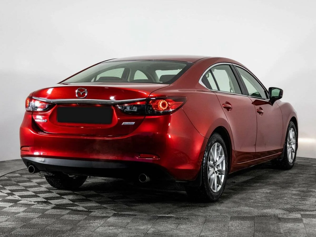 Mazda 6