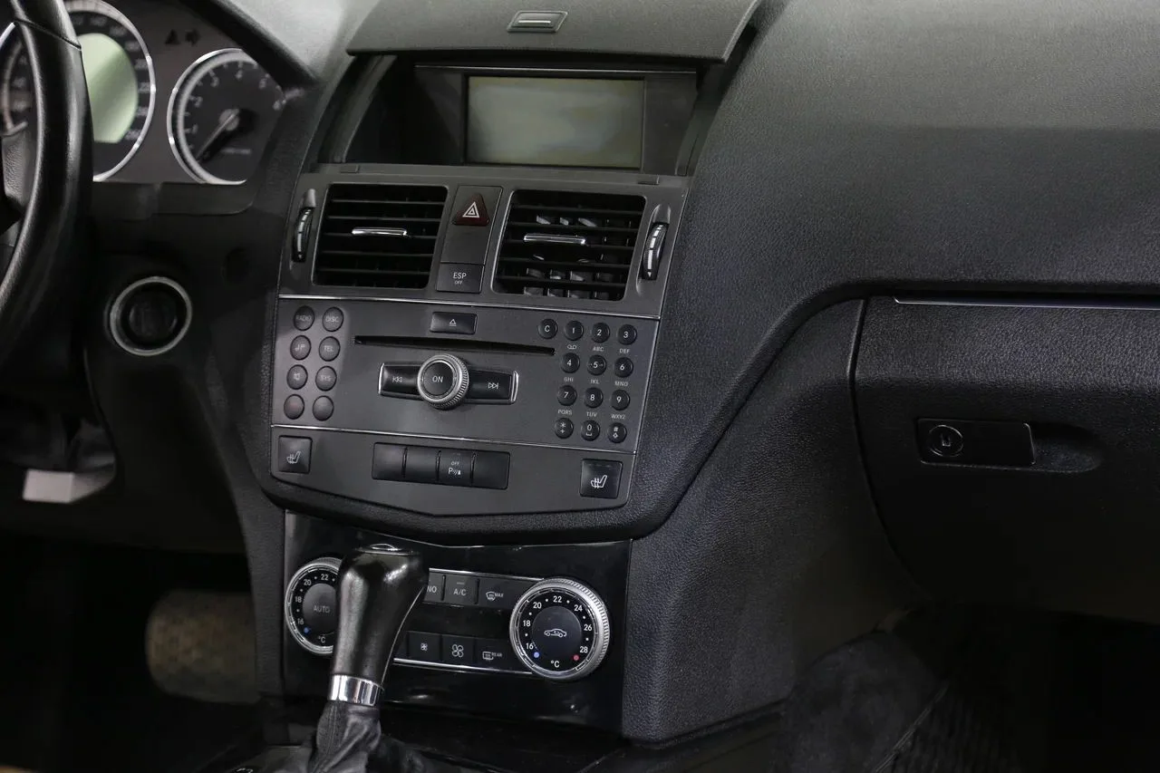 Mercedes-Benz C-Класс