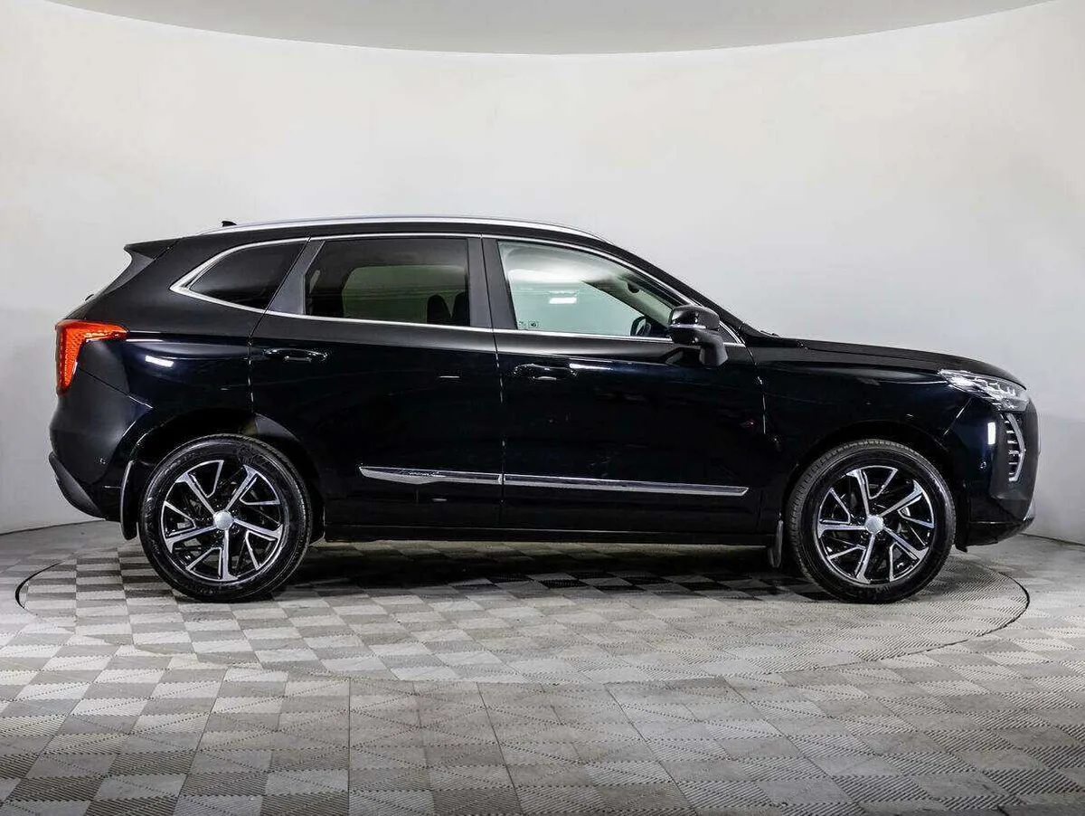 Haval Jolion