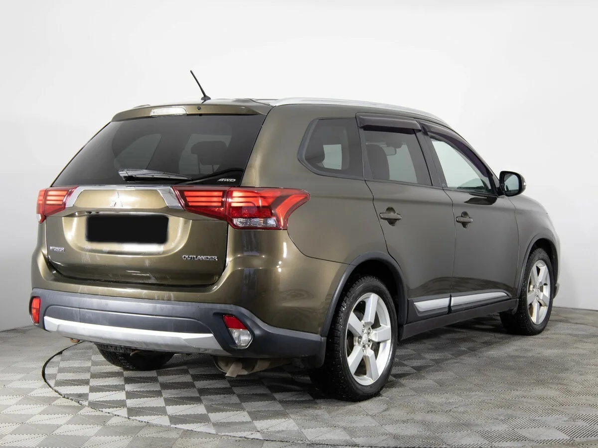 Mitsubishi Outlander