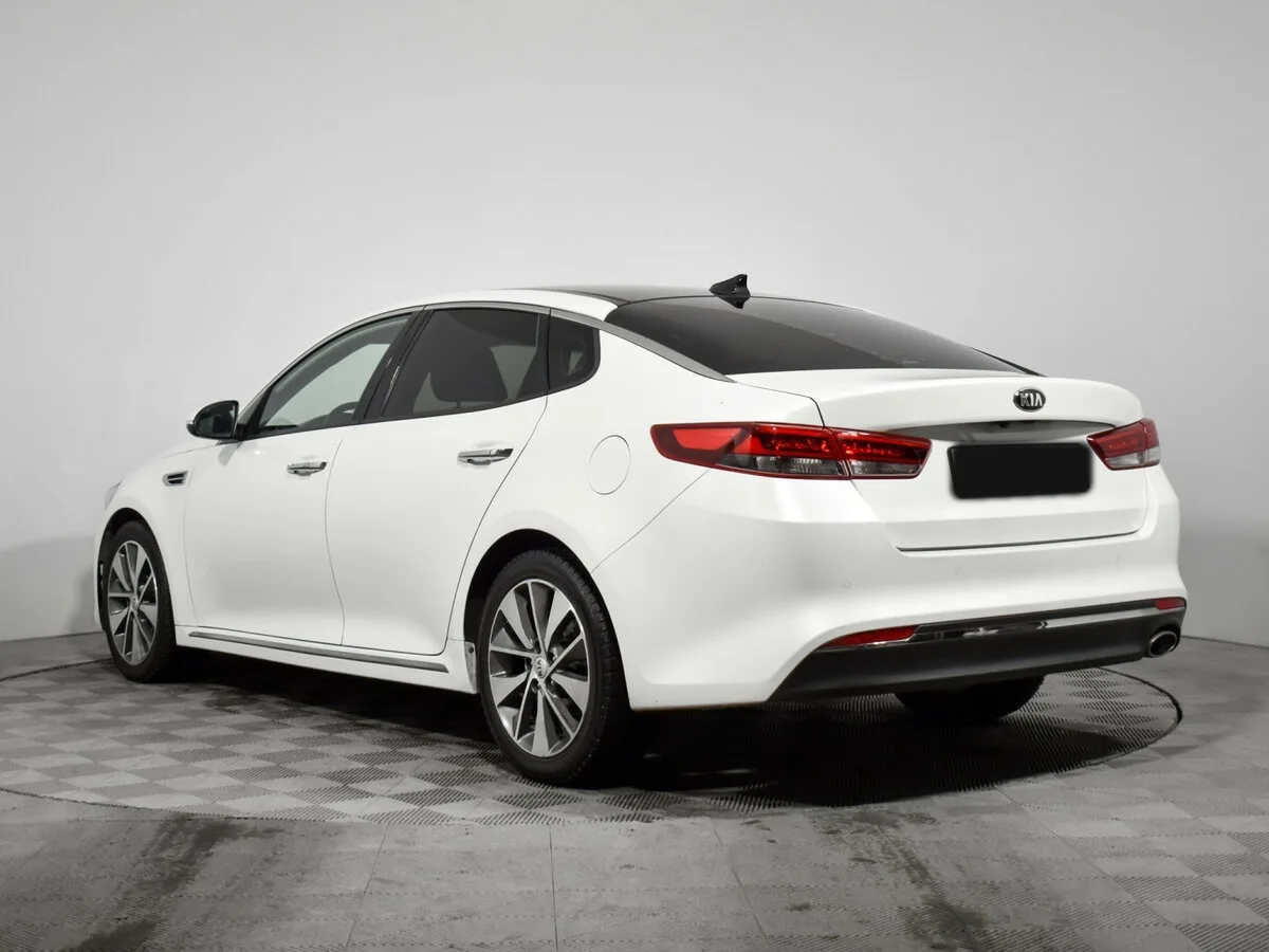 Kia K5