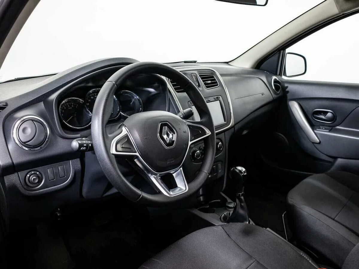 Renault Logan