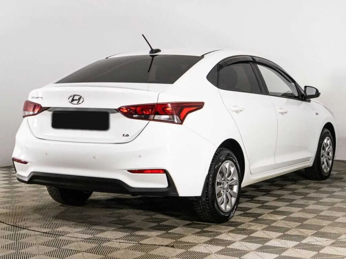 Hyundai Solaris