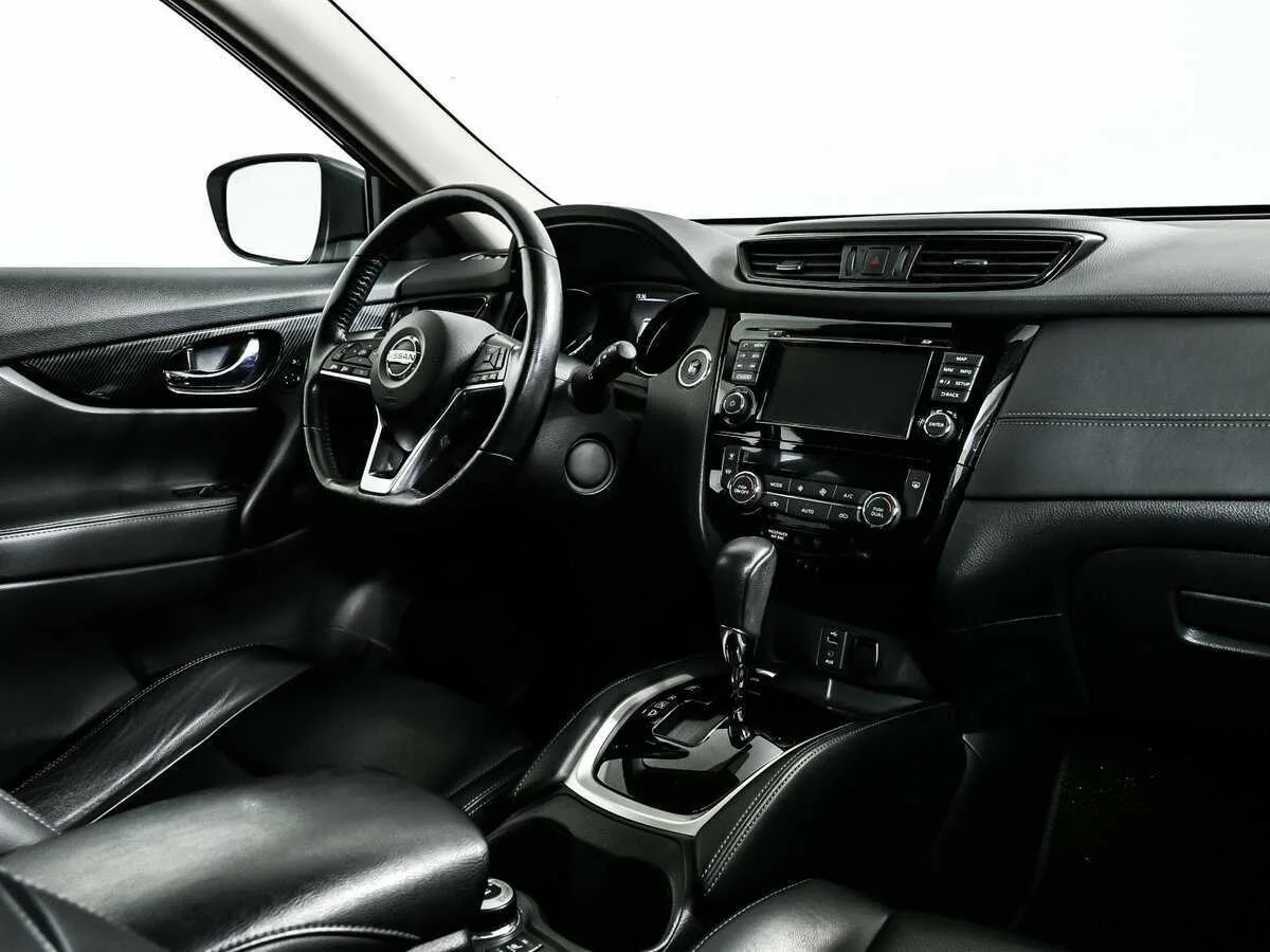 Nissan X Trail