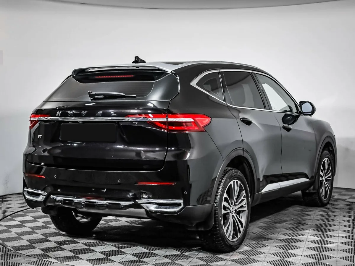 Haval F7