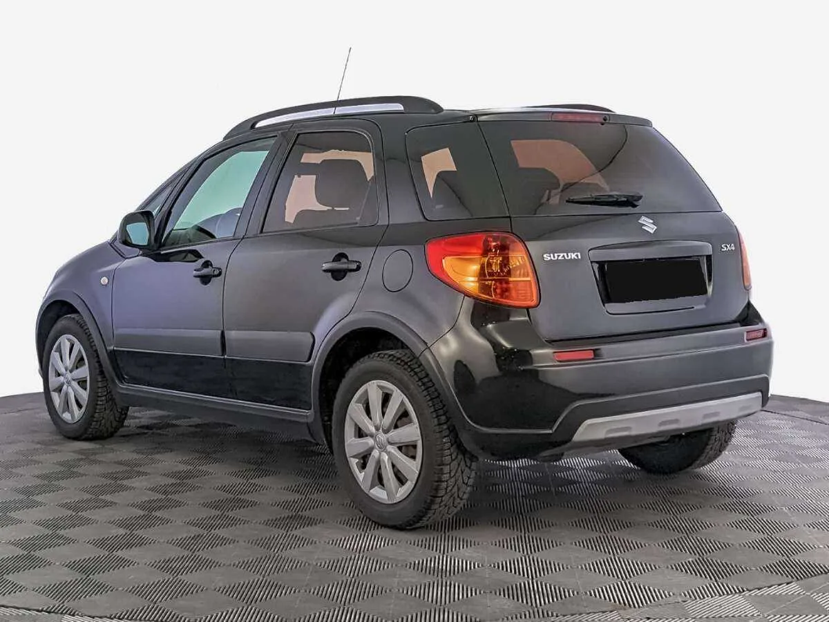 Suzuki SX4