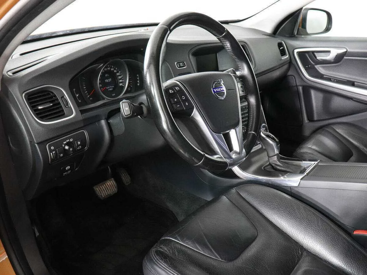 Volvo S60
