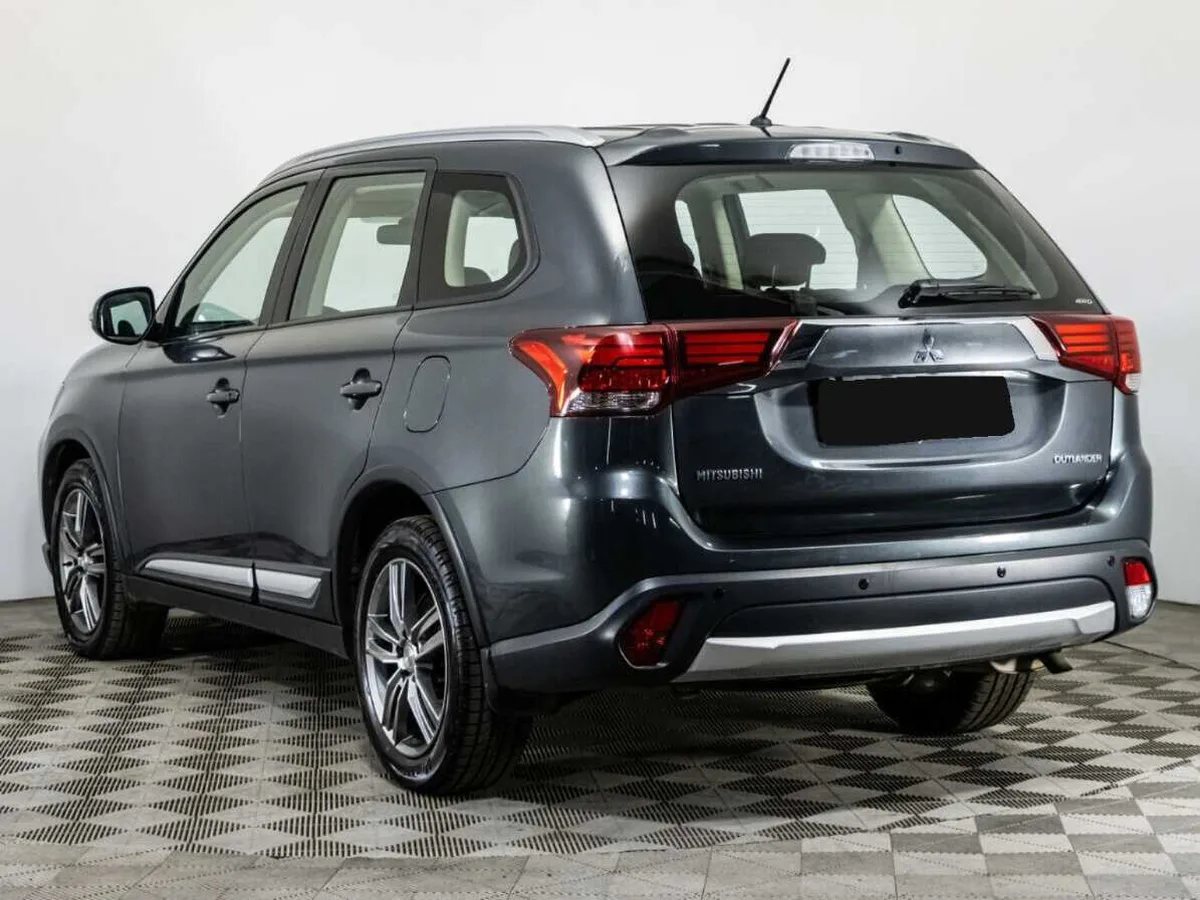 Mitsubishi Outlander