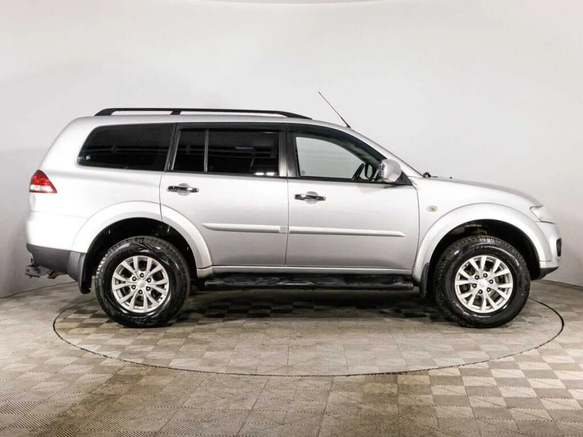Mitsubishi Pajero Sport