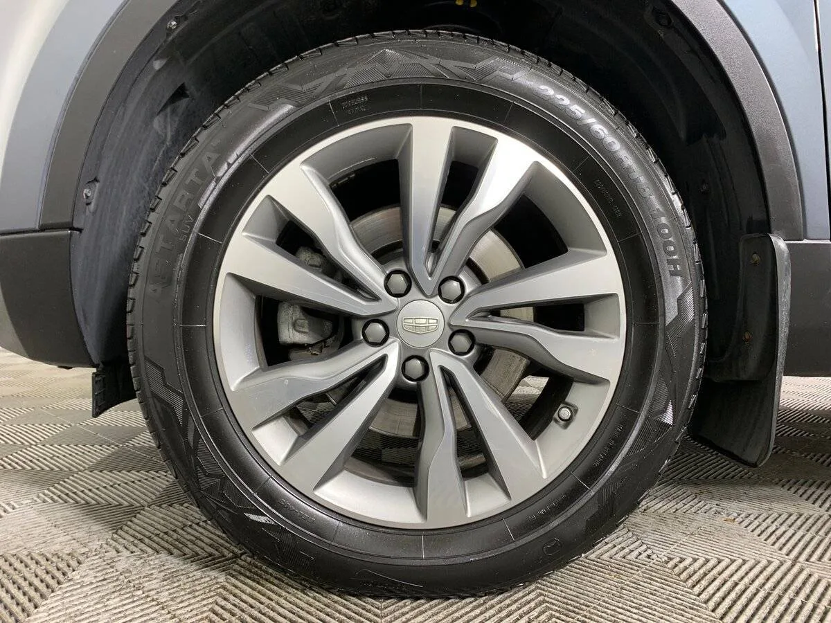 Geely Atlas