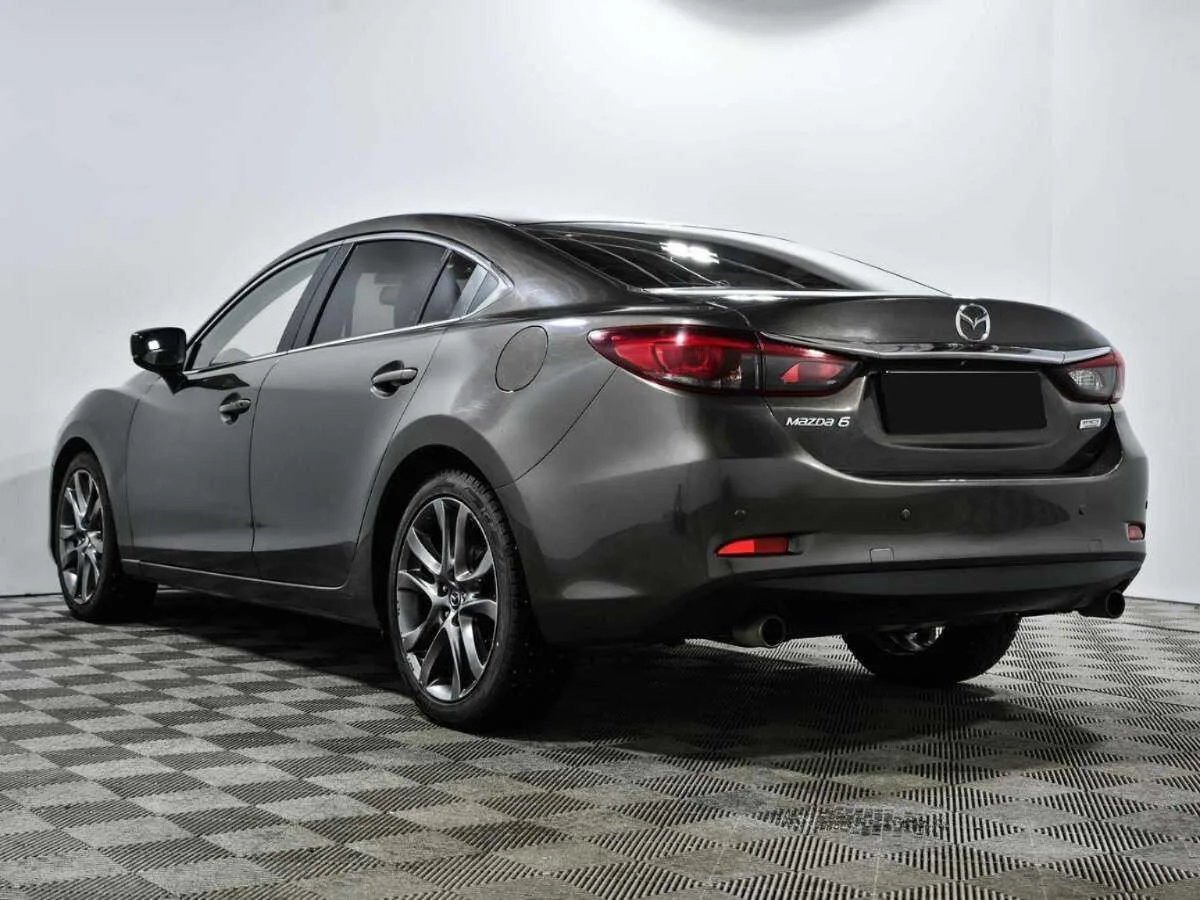 Mazda 6