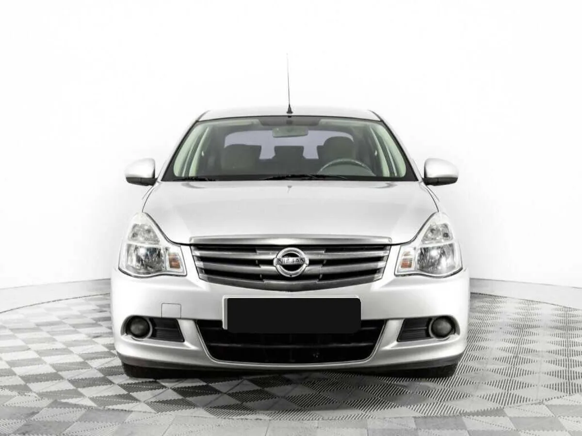 Nissan Almera