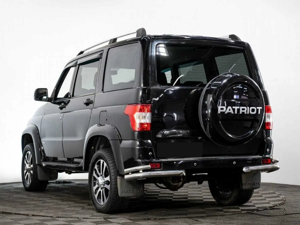 УАЗ Patriot