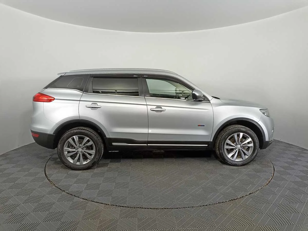 Geely Atlas