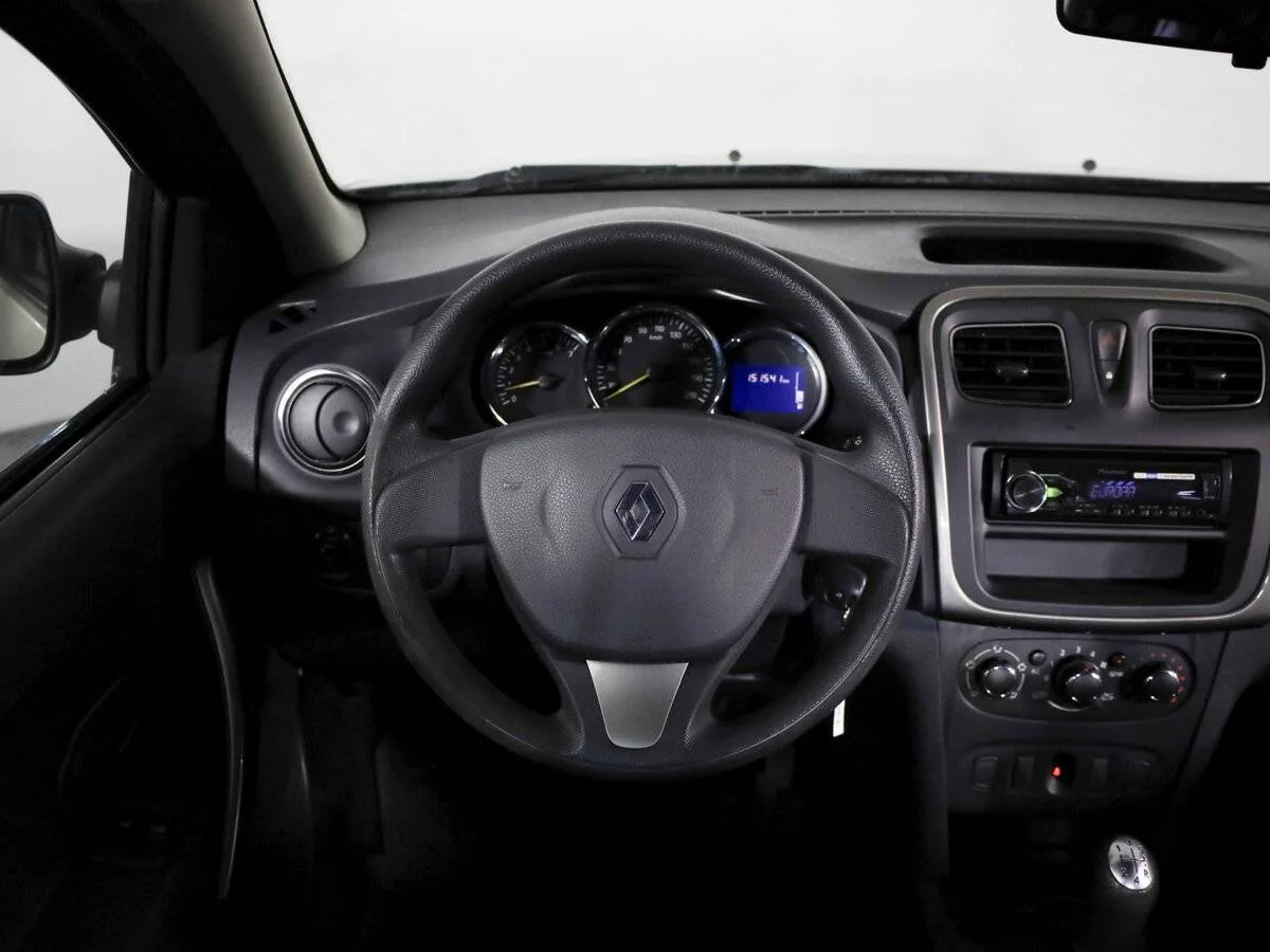 Renault Logan