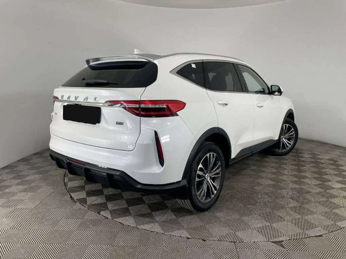 Haval F7