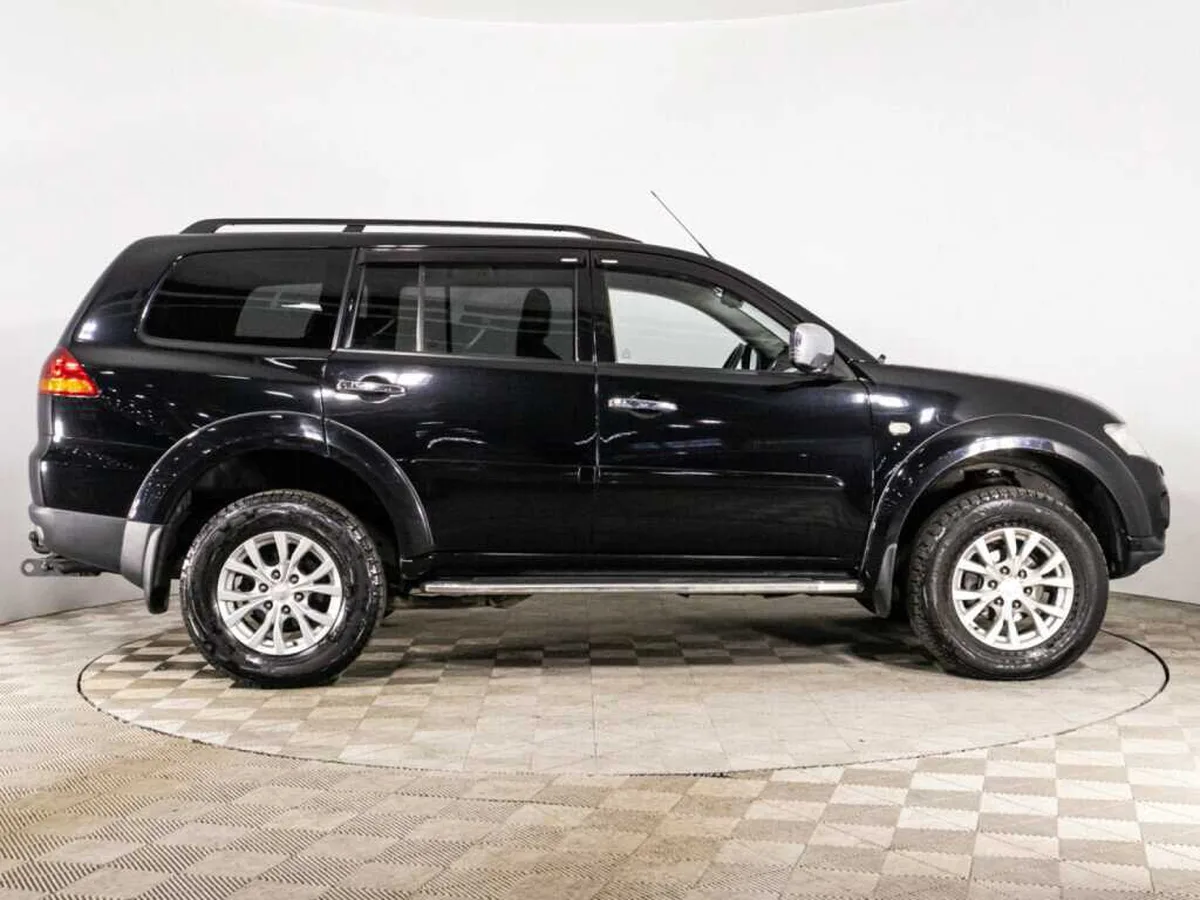 Mitsubishi Pajero Sport