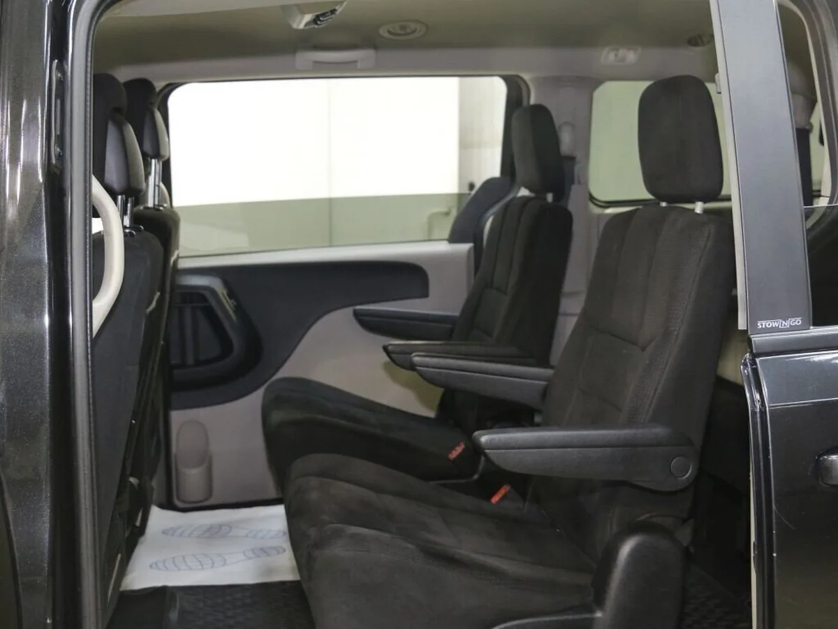 Dodge Caravan