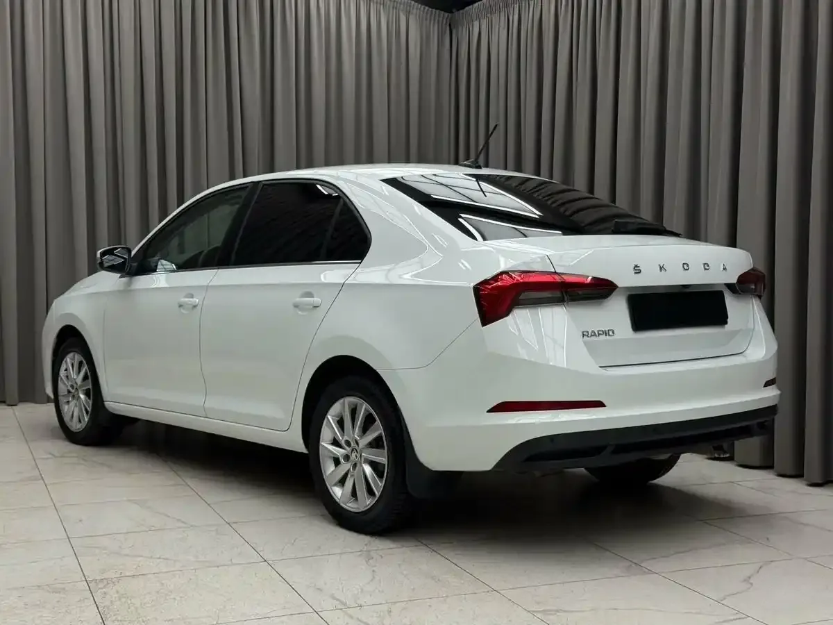 Skoda Rapid
