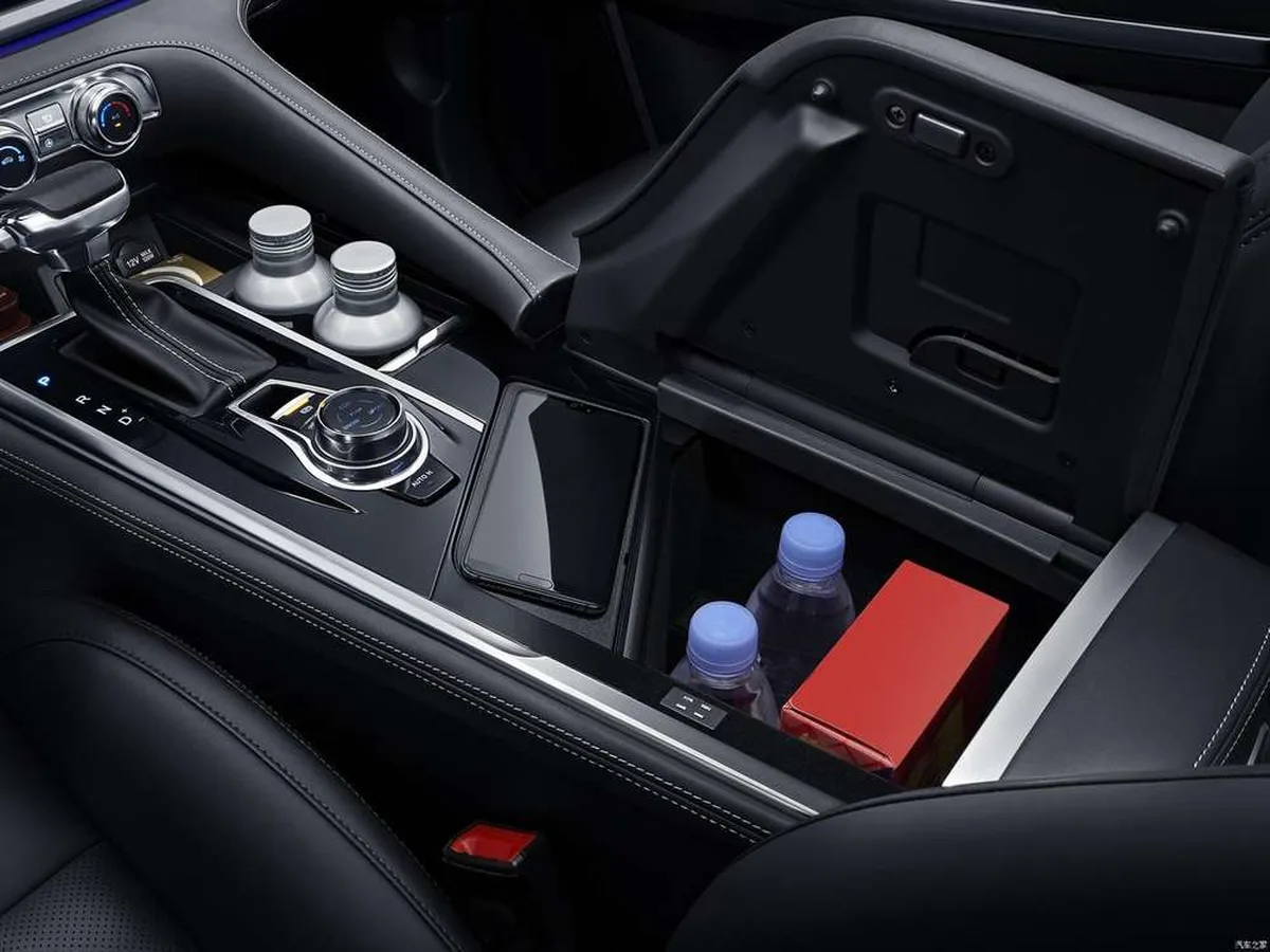 Changan CS95