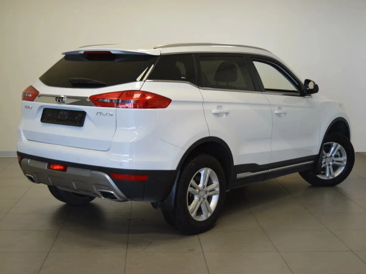 Geely Atlas