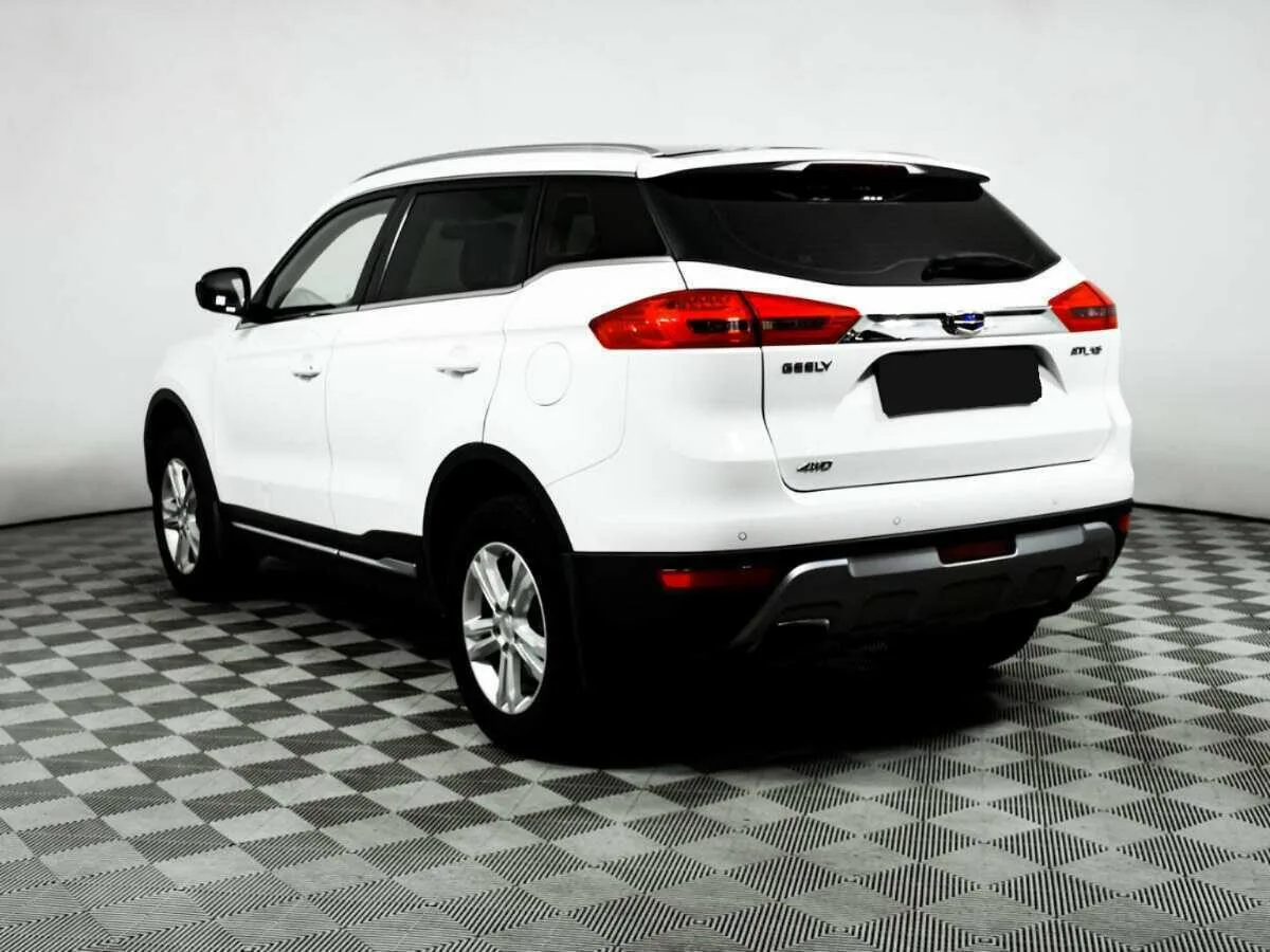 Geely Atlas