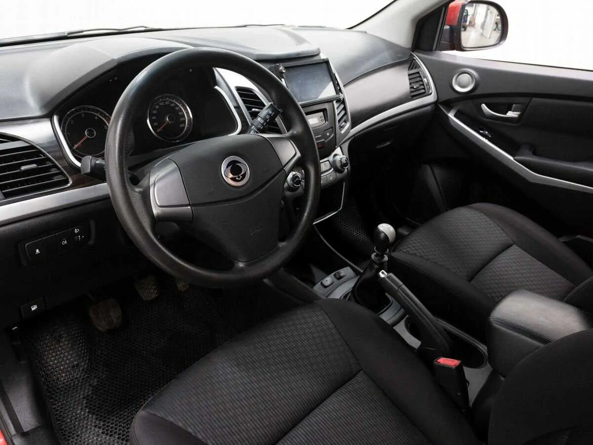SsangYong Actyon