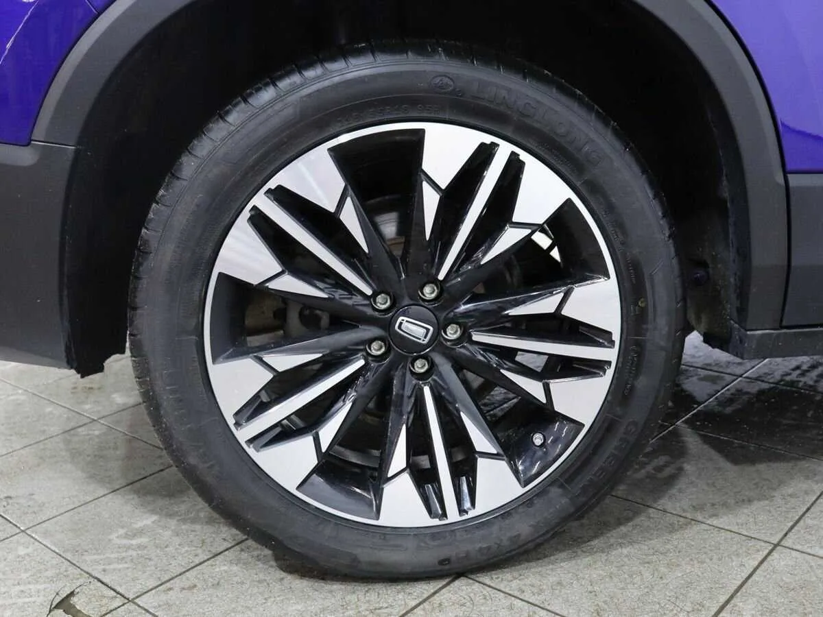 FAW Bestune T77