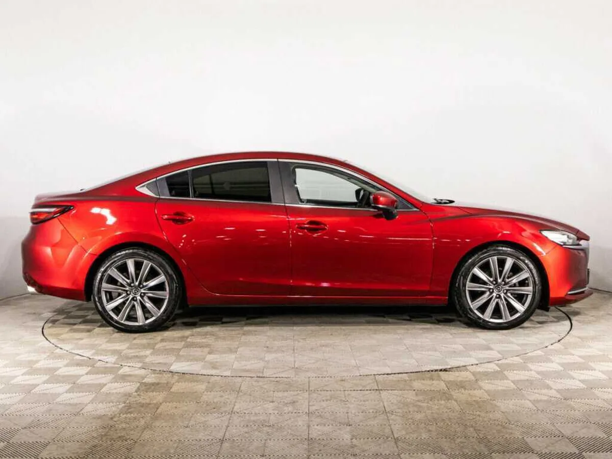 Mazda 6