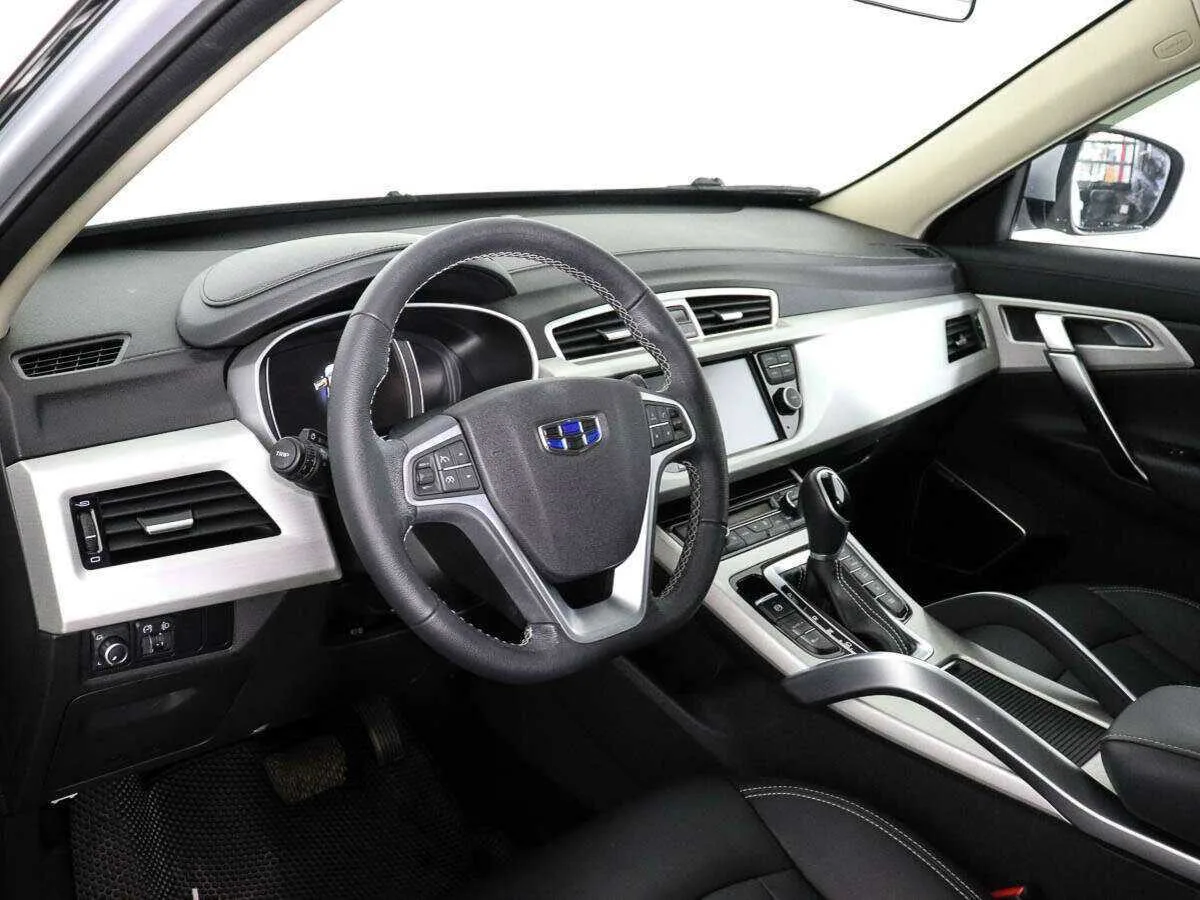 Geely Atlas