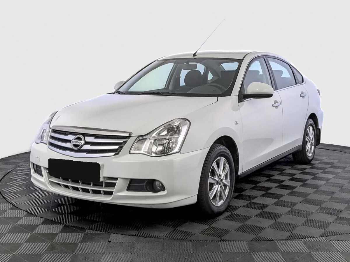 Nissan Almera