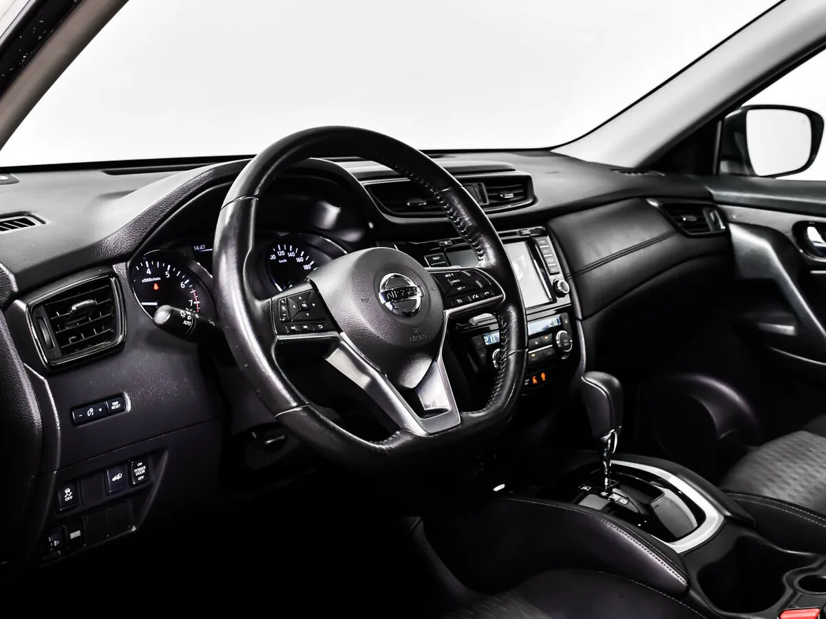 Nissan X Trail